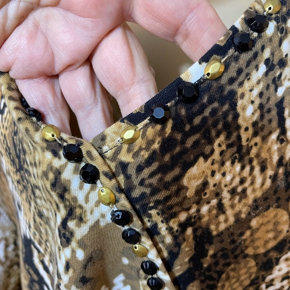 Ruby Red V Neck Beaded Faux Crossover Top Sz 1X - Picture 3 of 9